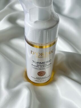 D'OR24K Turmeric Mousse Facial Cleanser